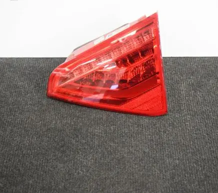 Audi A5 8T 8F Tailgate rear/tail lights 8T0945094C