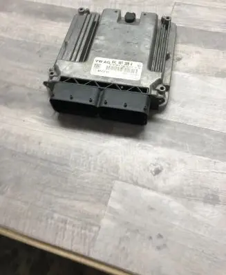 Audi A3 S3 8P Engine control unit/module 04L907309R 0281031066