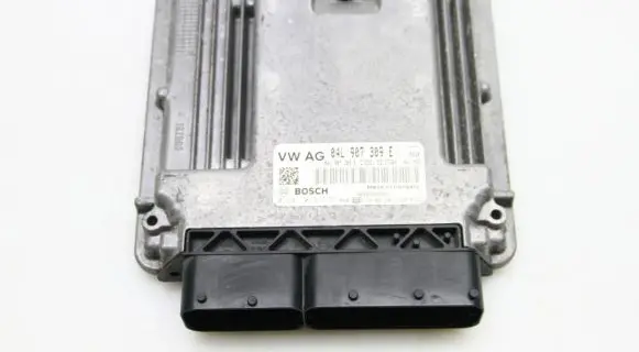 Audi A1 Engine control unit/module 04L907309E