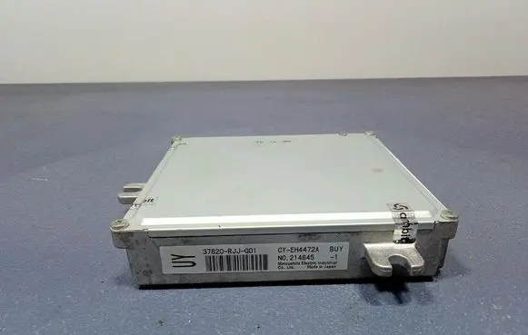 Honda FR-V Engine control unit/module ECU 37820-RJJ-G01