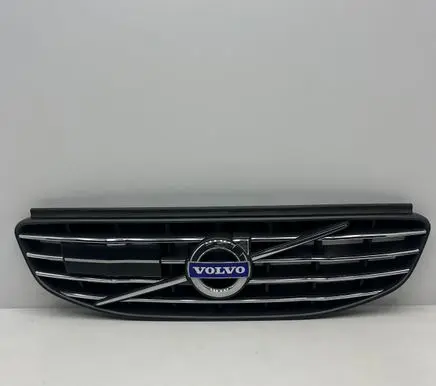 Volvo XC60 Front bumper upper radiator grill 31353832 31383752