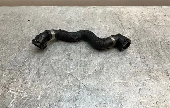 BMW 5 F10 F11 Engine coolant pipe/hose 7592651