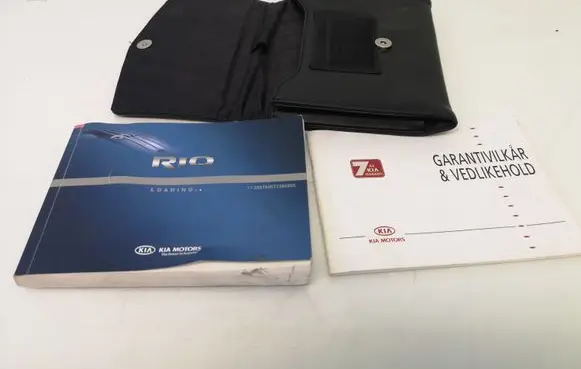 KIA Rio User manual 