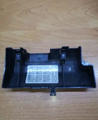 Volvo XC60 Fuse box cover 31314894