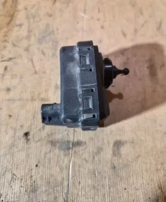 Opel Zafira A Headlight level adjustment motor PPGF20