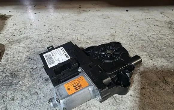 Volvo S40 Rear door window regulator motor 30739184AC