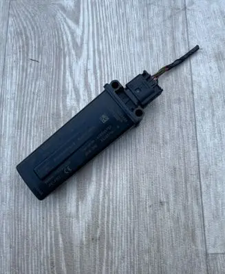 BMW X1 E84 Tire pressure control unit 6868194