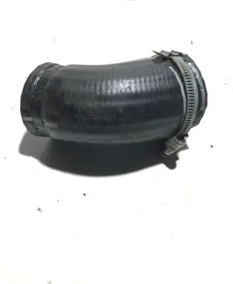 Volvo V40 Intercooler hose/pipe 31338151