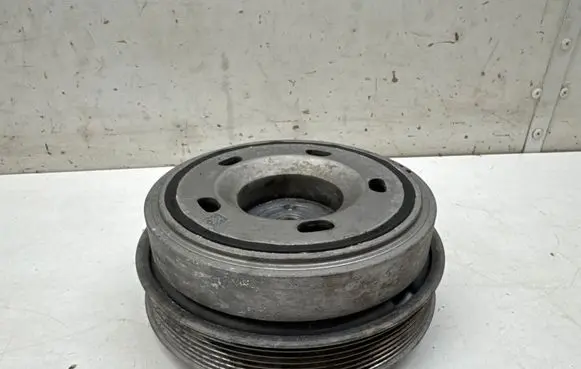 Mercedes-Benz GLB x247 Crankshaft pulley A2820350600