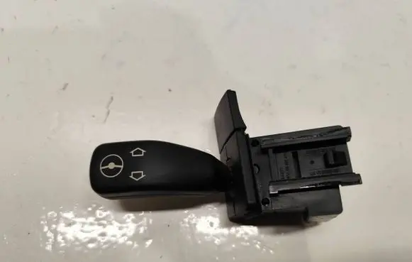 BMW X5 E53 Steering wheel adjustment switch LK01800000 8323901