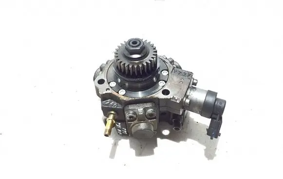 Opel Vivaro Fuel injection high pressure pump 167008960R