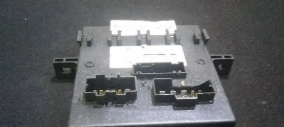 Audi A6 S6 C5 4B Comfort/convenience module 4f0907279b f005v00563