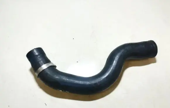Volvo S80 Engine coolant pipe/hose