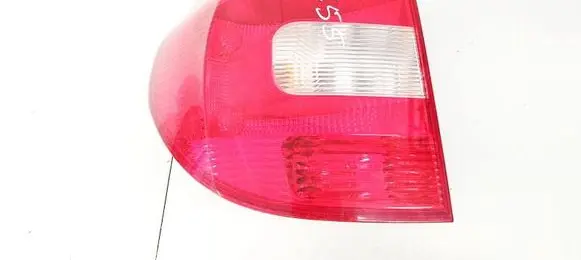 Skoda Yeti (5L) Rear/tail lights 5L0945095
