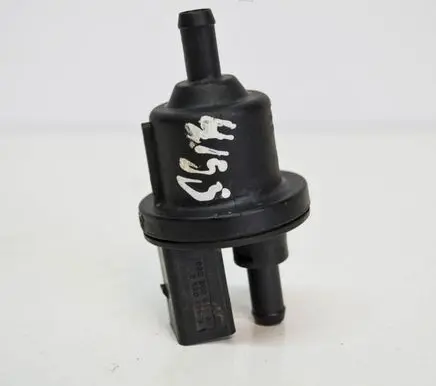 Volkswagen Golf VI Other engine bay part 6QE906517A