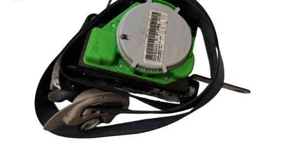 Toyota Auris 150 Front seatbelt 7321002220