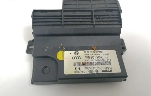 Voltage converter inverter