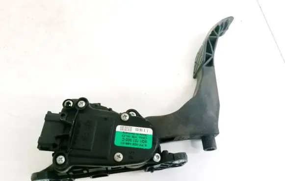 Volkswagen Polo Accelerator throttle pedal 6Q1721503C 6PV00849601