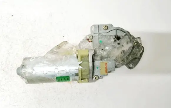 Volvo S60 Seat adjustment motor 0130002526 198388102