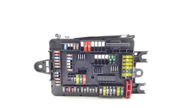 BMW 1 F20 F21 Fuse module 9337881