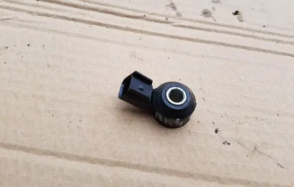 Ford Mondeo MK IV Detonation knock sensor 