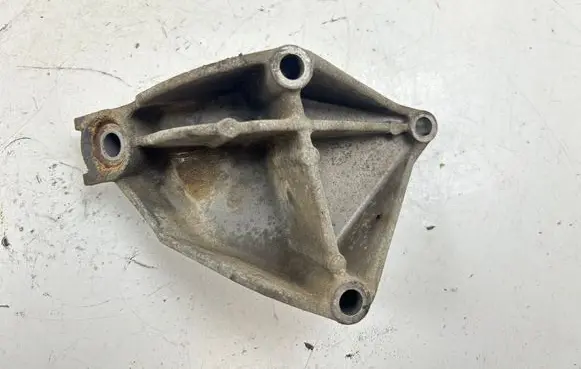 Volkswagen II LT Engine mounting bracket 074199307B
