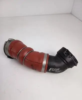 BMW 5 E60 E61 Intercooler hose/pipe 7796293