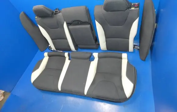 Volvo V60 Second row seats 