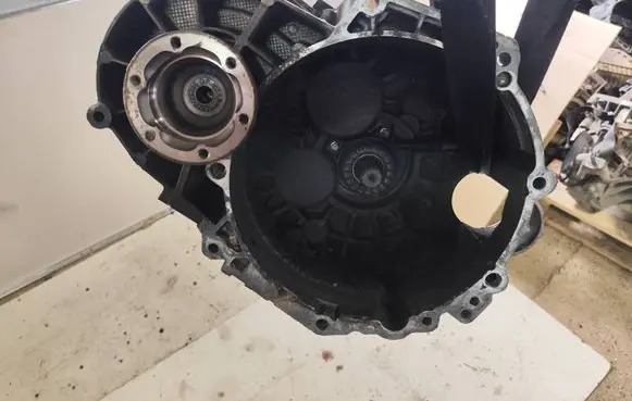 Skoda Octavia Mk3 (5E) Manual 6 speed gearbox 020301103