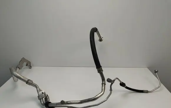 Volkswagen Tiguan Air conditioning (A/C) pipe/hose 5QF816743C 5QF816741E