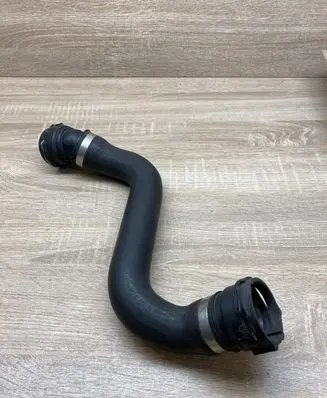 BMW 1 E81 E87 Engine coolant pipe/hose 1436077