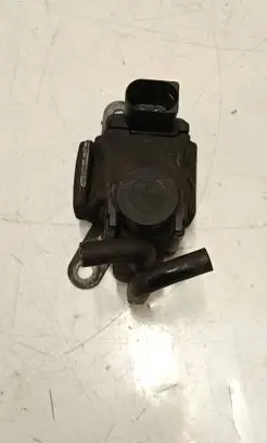 Porsche Cayenne (92A) Turbo solenoid valve 059145245B