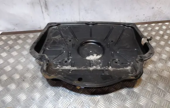 Volkswagen Touareg II Fuel tank bottom protection 7P6191978B
