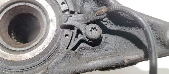 Citroen C5 ABS brake wheel speed sensor