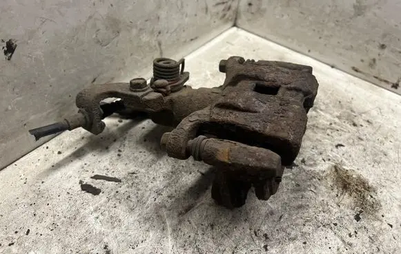 Mazda 6 Rear brake caliper