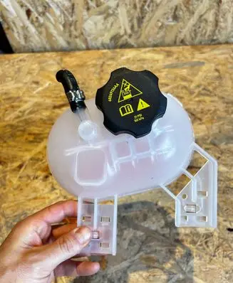 Jeep Compass Coolant expansion tank/reservoir