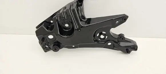 Volvo V60 Fender mounting bracket 32288930