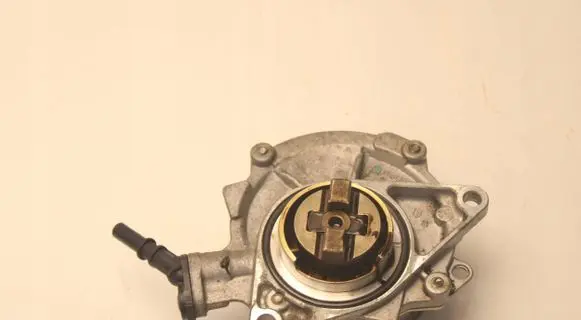 Peugeot 308 Vacuum pump