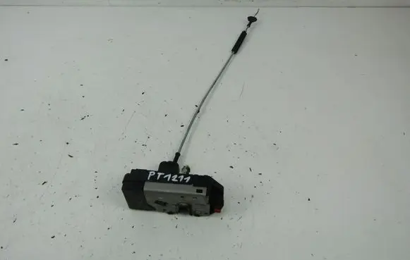 Opel Meriva A Rear door lock 13154794