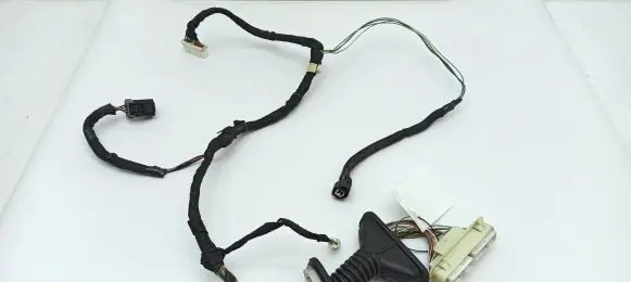 Jeep Grand Cherokee (WK) Front door wiring loom