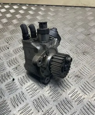Audi A4 S4 B8 8K Fuel injection high pressure pump 0445010529 03L130755AC