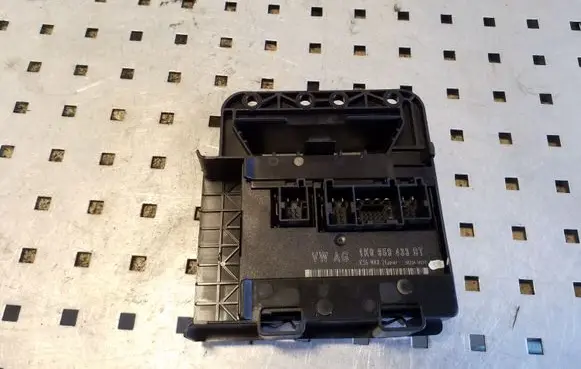 Volkswagen Scirocco Comfort/convenience module 1K0959433BT