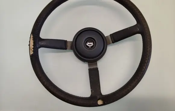 Jeep Cherokee XJ Steering wheel 