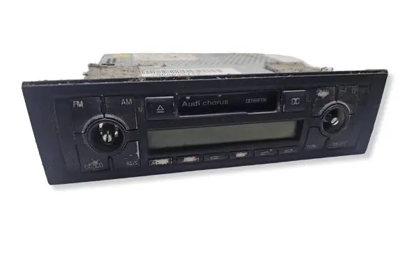 Audi A4 S4 B5 8D Radio/CD/DVD/GPS head unit 8E0035152