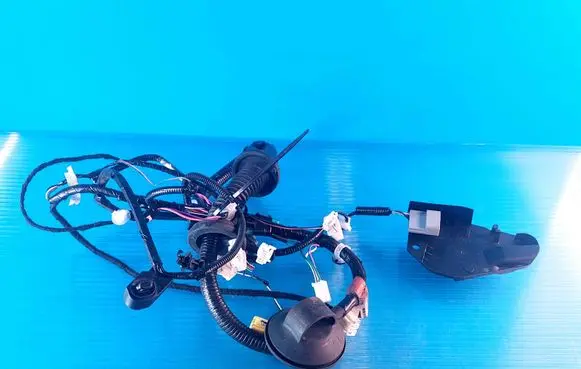 Toyota Sienna XL40 IV Tailgate/trunk wiring harness 8215208490 D220815750