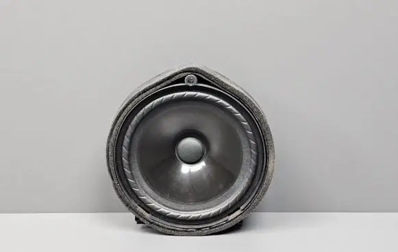 Honda CR-V Front door speaker EAS16P688A