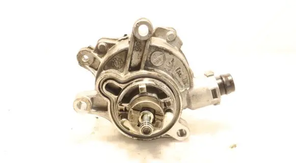 Volvo V60 Vacuum pump 31258031