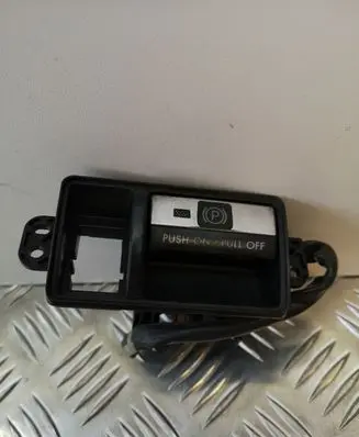 Subaru Outback Hand parking brake switch 15C357 3574E17