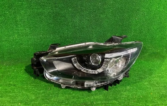 Mazda CX-5 Headlight/headlamp KD3151040