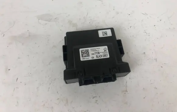 Chevrolet Camaro Gateway control module 13521136 8370600000000X